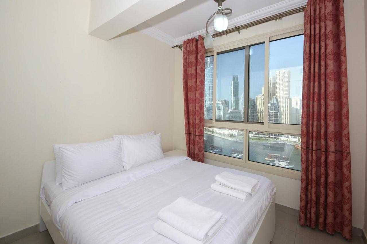 Signature Holiday Homes- Manchester Tower 1 Bedroom Apartment,Dubai Marina Buitenkant foto